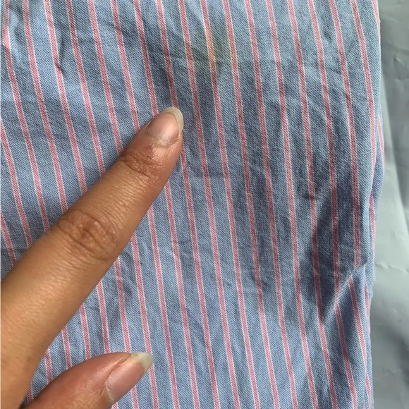 ๐ Menโs Tommy Hilfiger Short Sleeve Shirt - Size M ๐ - Picture 8 of 8